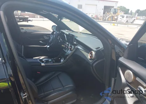 2017 Mercedes-Benz Glc 300 z USA, uszkodzony, nr VIN WDC0G4JBXHF125030